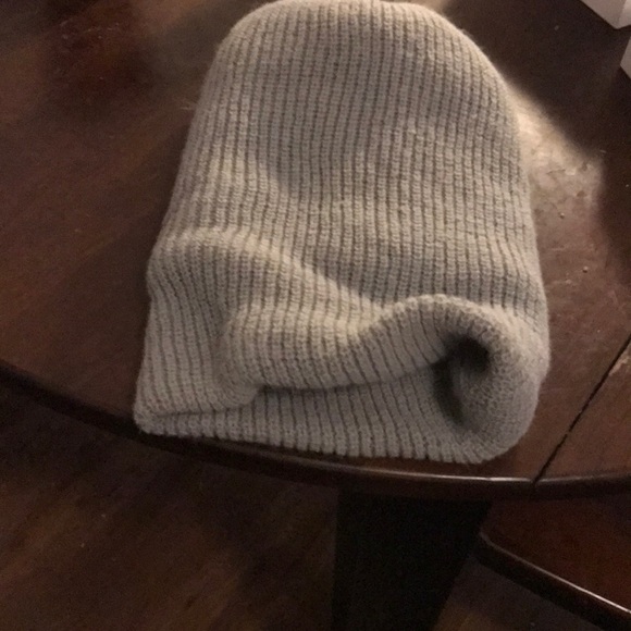 Hat - Picture 2 of 3